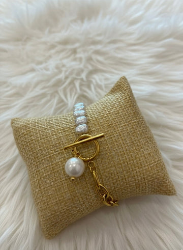 Pearl Bracelet